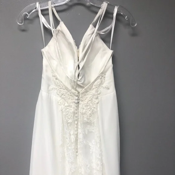 Sincerity by Justin Alexander Boho Wedding Dress - Picture 4 of 8